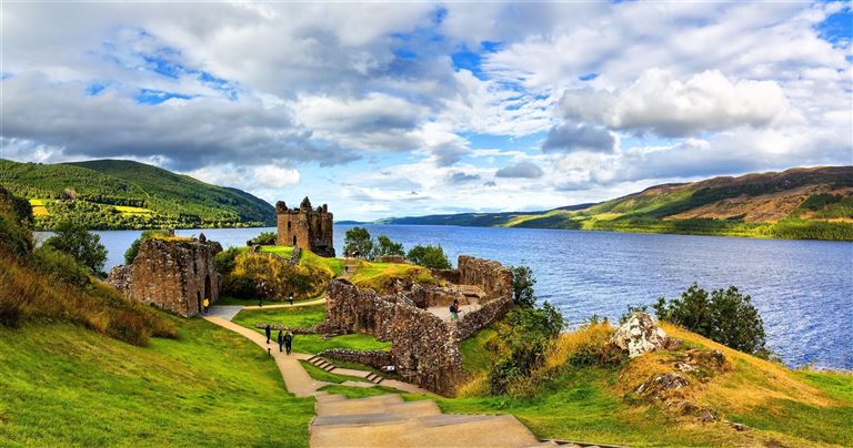 Schottland auf den Spuren von Jamie und Claire © lapas77/adobestock